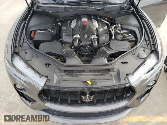 2022 Maserati Levante Modena S with VIN ZN661ZUM6NX395291, listed as a Copart auction lot 84021184 with 31,464 mi miles and Salvage Title. Bid and sale history available at carsss.com. Image 12.