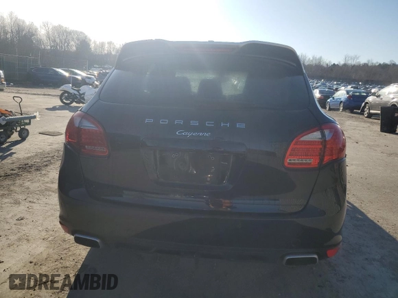 2014 Porsche Cayenne Diesel z VIN WP1AF2A21ELA44835, wystawiony jako Copart lot #47363865 z przebiegiem 120 036 mil mil oraz Szkoda całkowita • Salvage title. Historia ofert i sprzedaży dostępna na DreamBid. Obrazek 6.