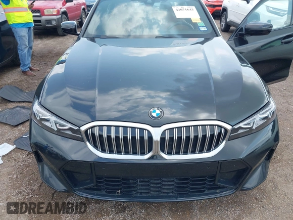 2023 BMW 3 Series 330i with VIN 3MW69FF09P8D39007, listed as a IAAI auction lot 42071643 with 24,781 mi miles and . Bid and sale history available at DreamBid. Image 6.