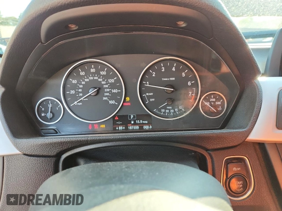 2013 BMW 3 Series 328i xDrive z VIN WBA3B5G53DNS02777, wystawiony jako Copart lot #61685255 z przebiegiem 187 559 mil mil oraz Szkoda całkowita • Salvage title. Historia ofert i sprzedaży dostępna na DreamBid. Obrazek 9.