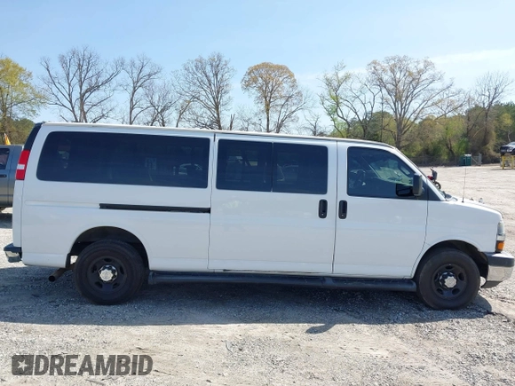2019 Chevrolet Express Passenger LT with VIN 1GAZGPFG4K1286442, listed as a IAAI auction lot 41908138 with 241,894 mi miles and . Bid and sale history available at DreamBid. Image 13.