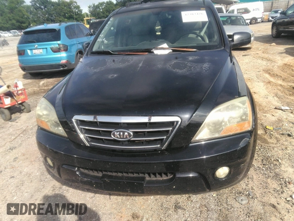 2007 Kia Sorento LX z VIN KNDJD736575665717, wystawiony jako IAAI lot #42383426 z przebiegiem 242 401 mil mil oraz . Historia ofert i sprzedaży dostępna na DreamBid. Obrazek 6.