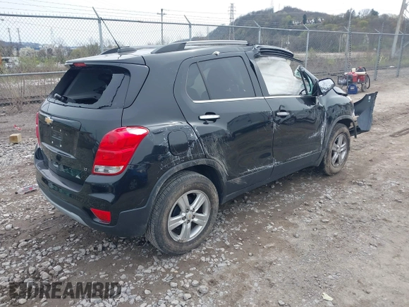 2019 Chevrolet Trax LT with VIN KL7CJLSB1KB848693, listed as a IAAI auction lot 41984020 with 67,000 mi miles and . Bid and sale history available at carsss.com. Image 4.