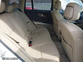 2011 Mercedes-Benz GLK-Class GLK 350 with VIN WDCGG8HB3BF527152, listed as a IAAI auction lot 41919617 with 125,456 mi miles. Bid and sale history available at carsss.com. Image 8.