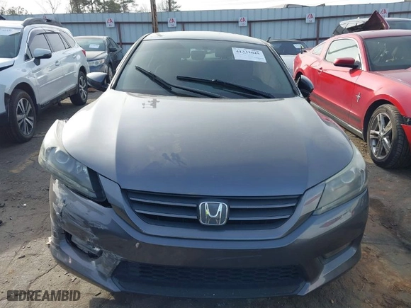 2015 Honda Accord Sedan Sport with VIN 1HGCR2F5XFA230618, listed as a IAAI auction lot 41333045 with 123,034 mi miles. Bid and sale history available at carsss.com. Image 12.