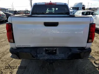 2023 Chevrolet Colorado 4WD Z71 with VIN 1GCPTDEK0P1126144, listed as a Copart auction lot 66397005 with 67,536 mi miles and Salvage title. Bid and sale history available at DreamBid. Image 6.