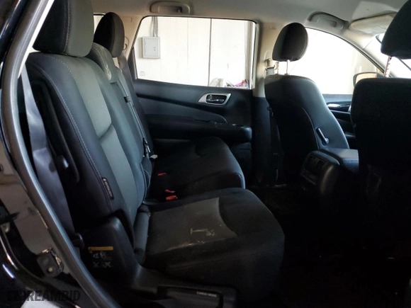 2019 Nissan Pathfinder S with VIN 5N1DR2MMXKC579740, listed as a Copart auction lot 48232405 with 146768 miles and Clean Title. Bid and sale history available at carsss.com. Image 11.