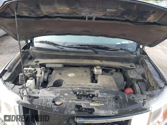 2016 Nissan Pathfinder SV with VIN 5N1AR2MN9GC629224, listed as a IAAI auction lot 42069279 with 172,227 mi miles. Bid and sale history available at carsss.com. Image 10.