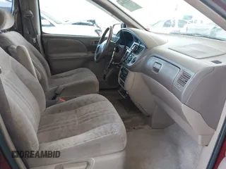 2002 Toyota Sienna LE with VIN 4T3ZF13C02U473719, listed as a IAAI auction lot 42272685 with 301,288 mi miles and . Bid and sale history available at DreamBid. Image 5.