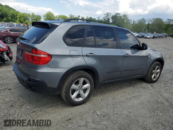 2008 BMW X5 3.0si z VIN 5UXFE43538L034968, wystawiony jako Copart lot #58065825 z przebiegiem 117 028 mil mil oraz Szkoda całkowita • Salvage title. Historia ofert i sprzedaży dostępna na DreamBid. Obrazek 3.