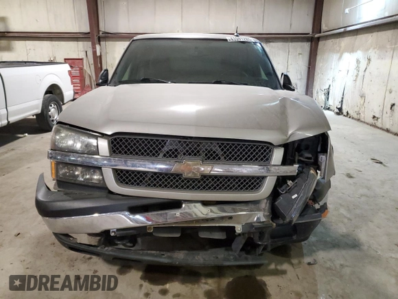 2005 Chevrolet Silverado 1500 Work Truck with VIN 1GCEC14Z45Z225343, listed as a Copart auction lot 41591285 with 260,466 mi miles and Salvage Title. Bid and sale history available at carsss.com. Image 5.