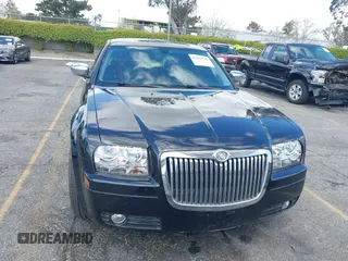 2007 Chrysler 300 with VIN 2C3KA43R57H852331, listed as a IAAI auction lot 41946742 with 211,168 mi miles. Bid and sale history available at carsss.com. Image 13.