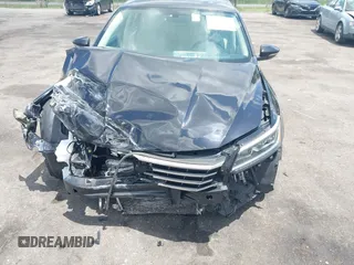 2017 Volkswagen Passat SE with VIN 1VWGT7A32HC034410, listed as a IAAI auction lot 42470146 with 96,226 mi miles and . Bid and sale history available at DreamBid. Image 6.