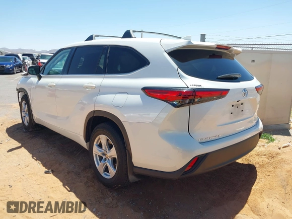 2021 Toyota Highlander L z VIN 5TDZZRAH1MS071300, wystawiony jako IAAI lot #42151244 z przebiegiem 32 780 mil mil oraz . Historia ofert i sprzedaży dostępna na DreamBid. Obrazek 15.