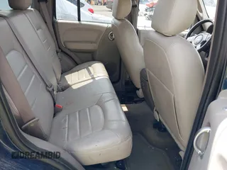 2004 Jeep Liberty Limited z VIN 1J4GL58K94W126122, wystawiony jako IAAI lot #42523825 z przebiegiem 168 579 mil mil oraz . Historia ofert i sprzedaży dostępna na DreamBid. Obrazek 8.