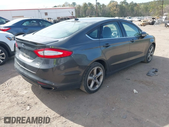 2015 Ford Fusion SE with VIN 3FA6P0H92FR309704, listed as a IAAI auction lot 41895913 with 163,167 mi miles. Bid and sale history available at carsss.com. Image 4.