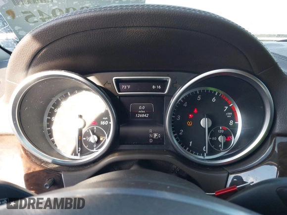 2014 Mercedes-Benz GL-Class GL 450 with VIN 4JGDF7CE1EA387056, listed as a IAAI auction lot 41899945 with 126,842 mi miles. Bid and sale history available at carsss.com. Image 7.