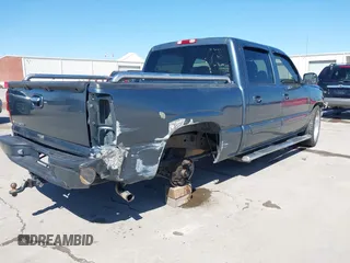 2007 Chevrolet Silverado 1500 LS with VIN 2GCEC13V771133752, listed as a IAAI auction lot 41767688 with 253,845 mi miles and . Bid and sale history available at DreamBid. Image 6.