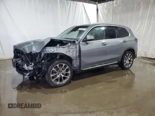 2024 BMW X5 xDrive40i z VIN 5UX23EU00R9U33915, wystawiony jako Copart lot #58737875 z przebiegiem Nie podano mil oraz Czysty tytuł • Clean title. Historia ofert i sprzedaży dostępna na DreamBid. Obrazek 1.