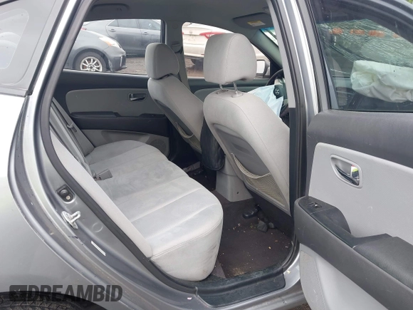 2010 Hyundai Elantra GLS z VIN KMHDU4AD2AU129488, wystawiony jako IAAI lot #42373549 z przebiegiem 189 469 mil mil oraz . Historia ofert i sprzedaży dostępna na DreamBid. Obrazek 8.