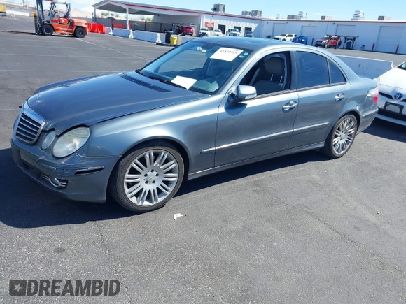 2008 Mercedes-Benz E-Class Luxury 3.5L with VIN WDBUF56X18B228816, listed as a IAAI auction lot 41839315 with 148,521 mi miles. Bid and sale history available at carsss.com. Image 2.