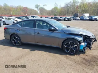 2024 Nissan Altima SR with VIN 1N4BL4CV4RN301228, listed as a IAAI auction lot 42117412 with 5,982 mi miles and . Bid and sale history available at DreamBid. Image 13.