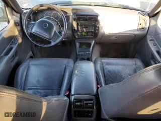 1999 Mercury Mountaineer with VIN 4M2ZU55P7XUJ42065, listed as a Copart auction lot 85194624 with 304,261 mi miles and Salvage Title. Bid and sale history available at carsss.com. Image 8.