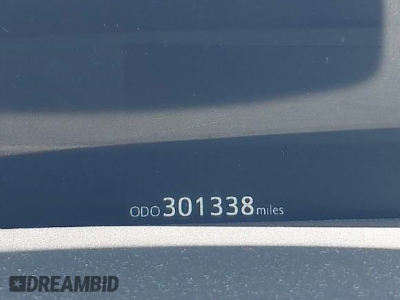 2017 Toyota Prius Two with VIN JTDKARFU4H3051645, listed as a IAAI auction lot 41991804 with 301,338 mi miles. Bid and sale history available at carsss.com. Image 15.