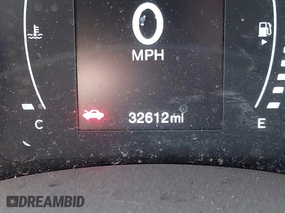 2021 Jeep Renegade Upland with VIN ZACNJDAB6MPM42885, listed as a IAAI auction lot 42013505 with 32,612 mi miles and . Bid and sale history available at DreamBid. Image 15.