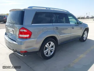 2011 Mercedes-Benz GL-Class GL 350 BlueTEC with VIN 4JGBF2FE7BA699173, listed as a IAAI auction lot 41591338 with 194,023 mi miles. Bid and sale history available at carsss.com. Image 4.