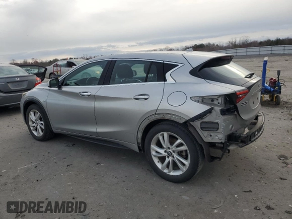 2017 Infiniti QX30 z VIN SJKCH5CP1HA020045, wystawiony jako Copart lot #49338735 z przebiegiem 32 144 mil mil oraz Szkoda całkowita • Salvage title. Historia ofert i sprzedaży dostępna na DreamBid. Obrazek 2.