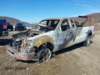 2008 Ford F-150 XL with VIN 1FTRF14W28KD69971, listed as a IAAI auction lot 41739421 with 1 mi miles. Bid and sale history available at carsss.com. Image 2.