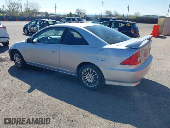 2005 Honda Civic EX with VIN 1HGEM21975L018098, listed as a IAAI auction lot 41992007 with 194,172 mi miles. Bid and sale history available at carsss.com. Image 3.