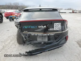 2023 Kia EV6 GT with VIN KNDC5DLE1P5127401, listed as a Copart auction lot 82055844 with 15,227 mi miles and Salvage Title. Bid and sale history available at carsss.com. Image 6.