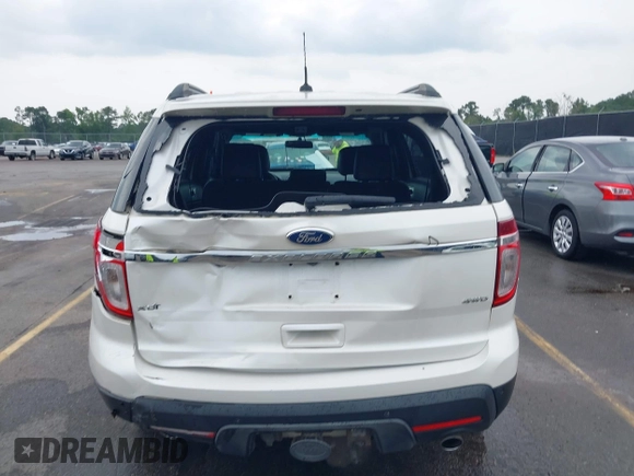 2012 Ford Explorer XLT with VIN 1FMHK8D84CGA82303, listed as a IAAI auction lot 42417951 with 164,687 mi miles and . Bid and sale history available at DreamBid. Image 16.