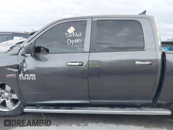 2014 Ram 1500 Big Horn с VIN 1C6RR6LT4ES424158, выставлен на аукционе IAAI как лот 41012017 с пробегом Не указан миль и . История ставок и продаж доступна на DreamBid. Изображение 13.
