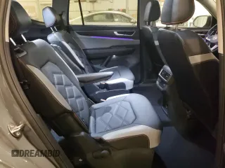 2024 Volkswagen Atlas Peak Edition SE with VIN 1V2CR2CA4RC581662, listed as a Copart auction lot 45403425 with 8,151 mi miles and Salvage title. Bid and sale history available at DreamBid. Image 11.