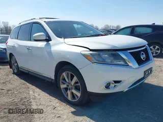 2014 Nissan Pathfinder Platinum with VIN 5N1AR2MM3EC607689, listed as a IAAI auction lot 41810209 with 147,773 mi miles and . Bid and sale history available at DreamBid. Image 1.