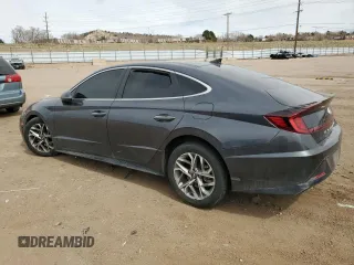 2020 Hyundai Sonata SEL z VIN 5NPEF4JA3LH000813, wystawiony jako Copart lot #50511305 z przebiegiem 57 424 mil mil oraz Szkoda całkowita • Salvage title. Historia ofert i sprzedaży dostępna na DreamBid. Obrazek 2.