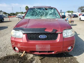 2007 Ford Escape XLT with VIN 1FMCU03147KB99005, listed as a Copart auction lot 76343974 with 142,759 mi miles and Salvage Title. Bid and sale history available at carsss.com. Image 5.