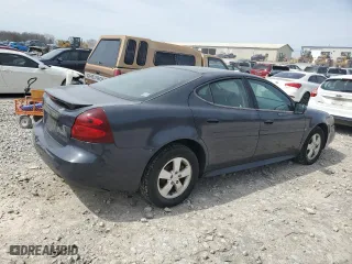 2008 Pontiac Grand Prix with VIN 2G2WP552781117446, listed as a Copart auction lot 49675895 with 242,251 mi miles and Clean Title. Bid and sale history available at carsss.com. Image 3.