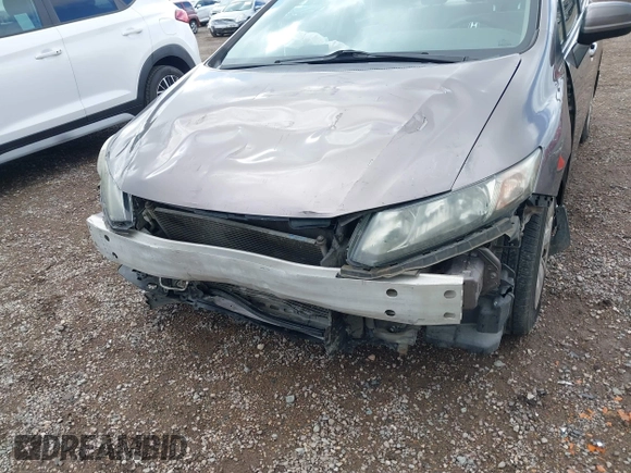 2014 Honda Civic LX z VIN 19XFB2F51EE256181, wystawiony jako IAAI lot #41707181 z przebiegiem 153 859 mil mil oraz . Historia ofert i sprzedaży dostępna na DreamBid. Obrazek 6.