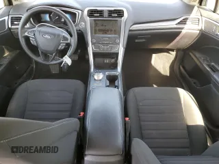 2020 Ford Fusion SE z VIN 3FA6P0LU0LR258405, wystawiony jako Copart lot #56320815 z przebiegiem 44 535 mil mil oraz Szkoda całkowita • Salvage title. Historia ofert i sprzedaży dostępna na DreamBid. Obrazek 8.