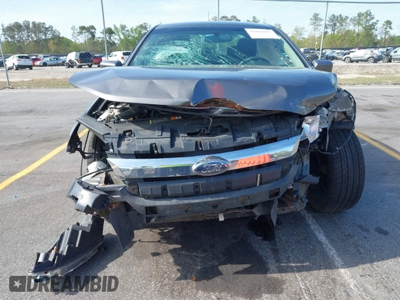 2010 Ford Fusion SE with VIN 3FAHP0HA9AR233281, listed as a IAAI auction lot 41916675 with 73,318 mi miles. Bid and sale history available at carsss.com. Image 6.
