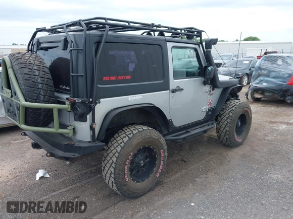 2007 Jeep Wrangler X with VIN 1J4FA24117L142513, listed as a IAAI auction lot 42314284 with 70,213 mi miles and . Bid and sale history available at DreamBid. Image 4.