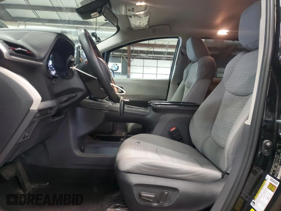 2022 Toyota Sienna LE z VIN 5TDKSKFC7NS046607, wystawiony jako Copart lot #59079205 z przebiegiem 190 151 mil mil oraz Czysty tytuł • Clean title. Historia ofert i sprzedaży dostępna na DreamBid. Obrazek 7.