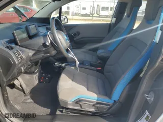 2018 BMW i3 with VIN WBY7Z2C59JVE64742, listed as a Copart auction lot 45098905 with 26,098 mi miles and Salvage Title. Bid and sale history available at carsss.com. Image 7.