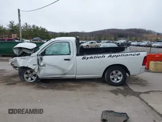 2017 Ram 1500 Tradesman z VIN 3C6JR6DT0HG654593, wystawiony jako IAAI lot #41602413 z przebiegiem 38 215 mil mil oraz . Historia ofert i sprzedaży dostępna na DreamBid. Obrazek 14.