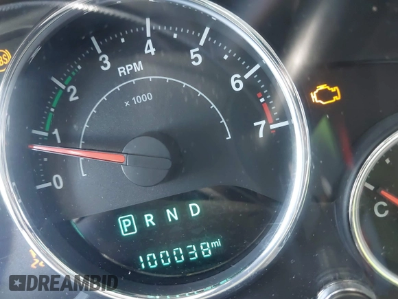 2017 Jeep Wrangler Unlimited Sahara with VIN 1C4BJWEG8HL655998, listed as a IAAI auction lot 41906919 with 100,350 mi miles and . Bid and sale history available at DreamBid. Image 16.