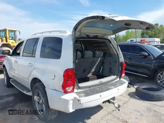2008 Dodge Durango Limited z VIN 1D8HB58248F157847, wystawiony jako IAAI lot #42060671 z przebiegiem 235 672 mil mil oraz . Historia ofert i sprzedaży dostępna na DreamBid. Obrazek 3.